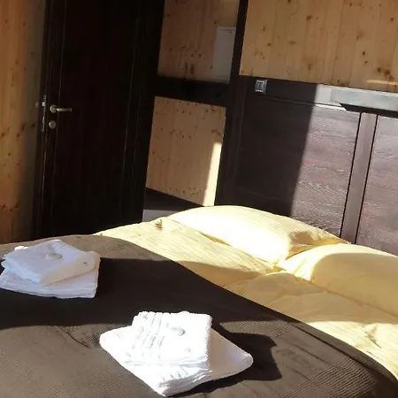 Krakonošova Dílna Woodhaus Aparthotel