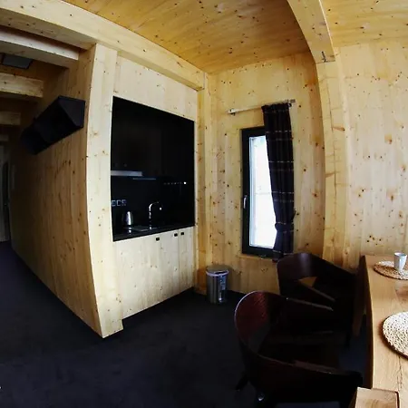 Aparthotel Krakonosova Dilna 